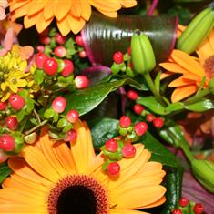 Florist&#39;s Choice Hand Tied - Autumnal