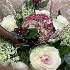 Florist&#39;s Choice Hand Tied - Harvest 
