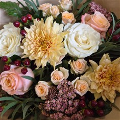 Florist's Choice Hand Tied - Autumn Blush